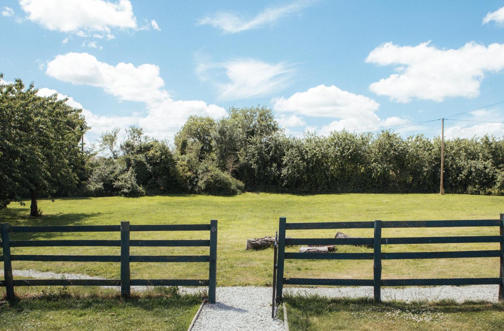 Truly Kentish Holiday Lets Teynham Номер фото