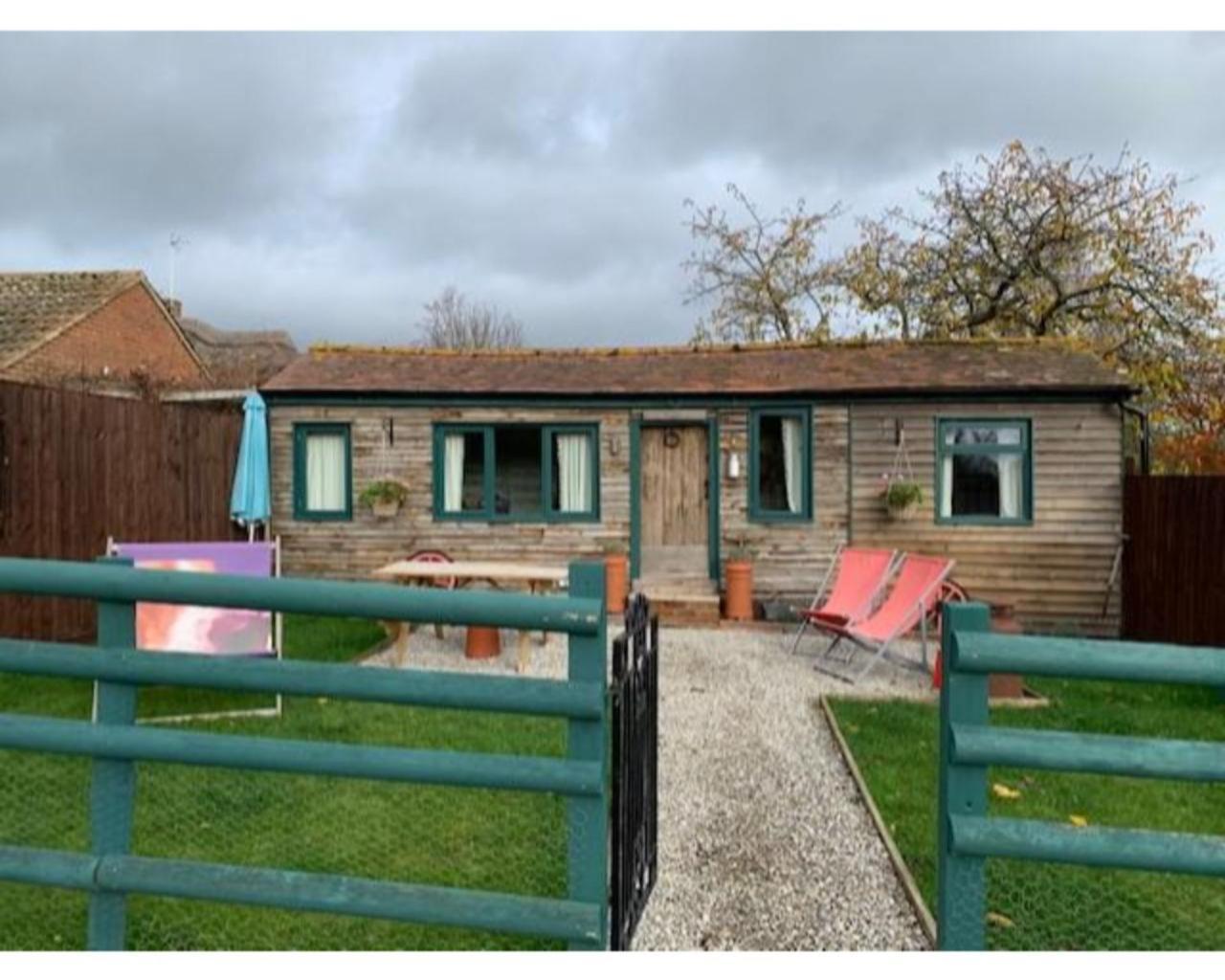 Truly Kentish Holiday Lets Teynham Номер фото